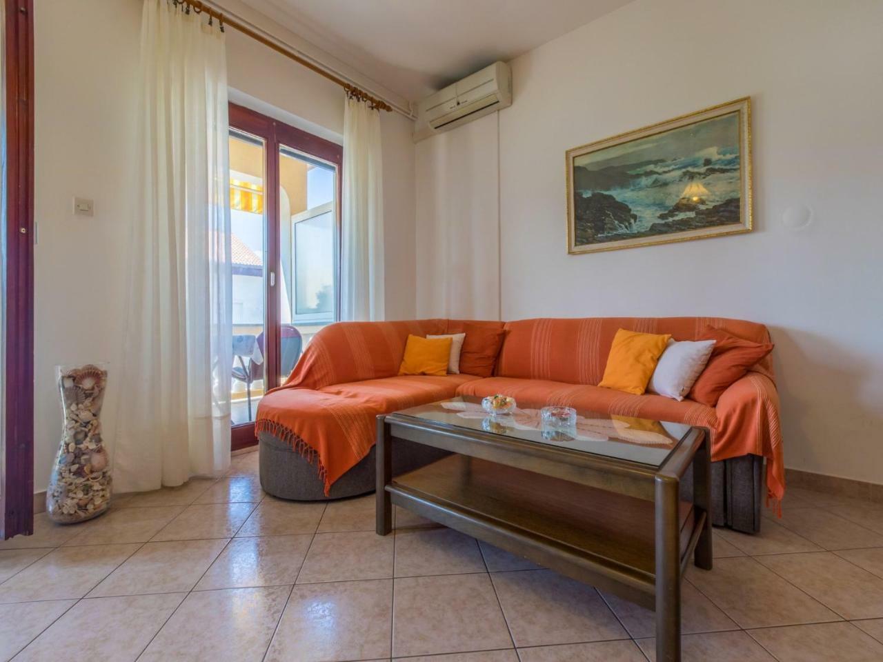 Apartment Nevelina Selce Esterno foto