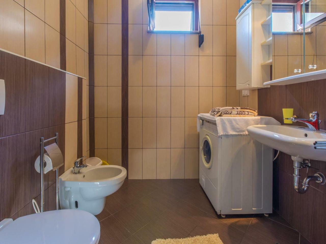 Apartment Nevelina Selce Esterno foto