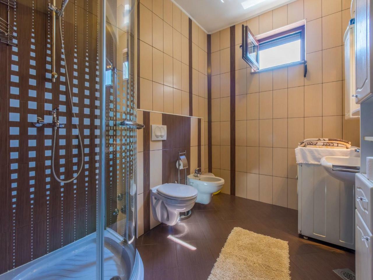 Apartment Nevelina Selce Esterno foto