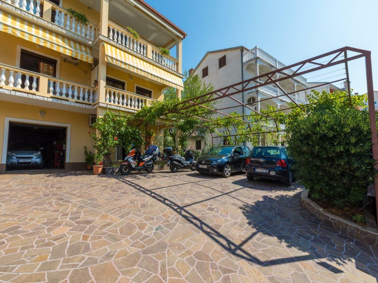 Apartment Nevelina Selce Esterno foto